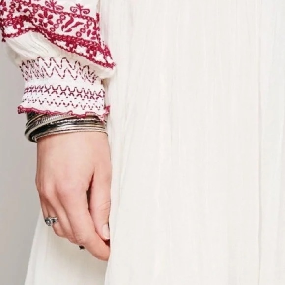 Free People Neo Folk Embroidered boho midi Dress elastic waist 33967 - Picture 5 of 15